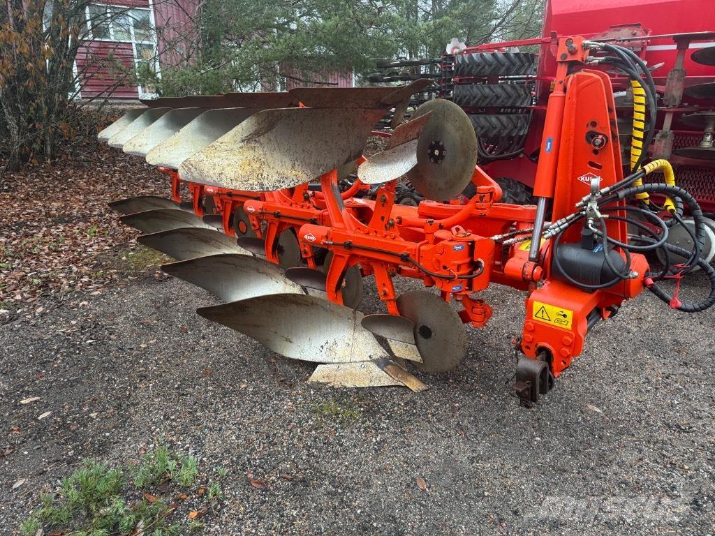 Kuhn Vari-Master 122 Wentelploegen