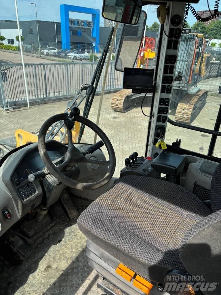 Volvo L 110 F Wielladers