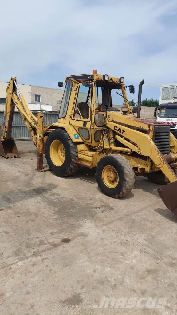 CAT 428 B 4x4 Graaf-laadcombinaties