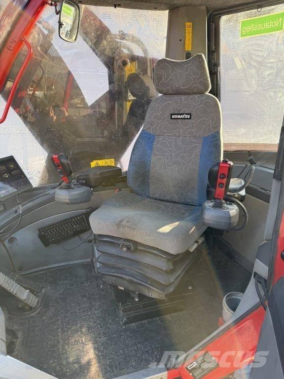 Komatsu 931 XC Harvesters