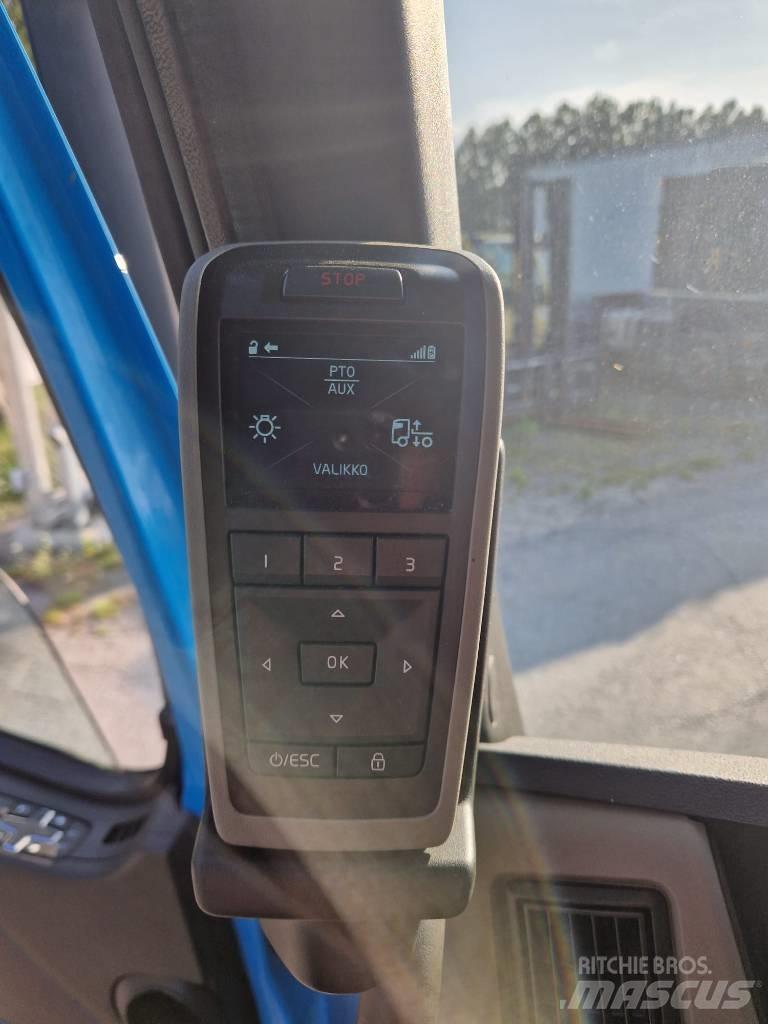 Volvo FM500 6X2*4 Chassis met cabine
