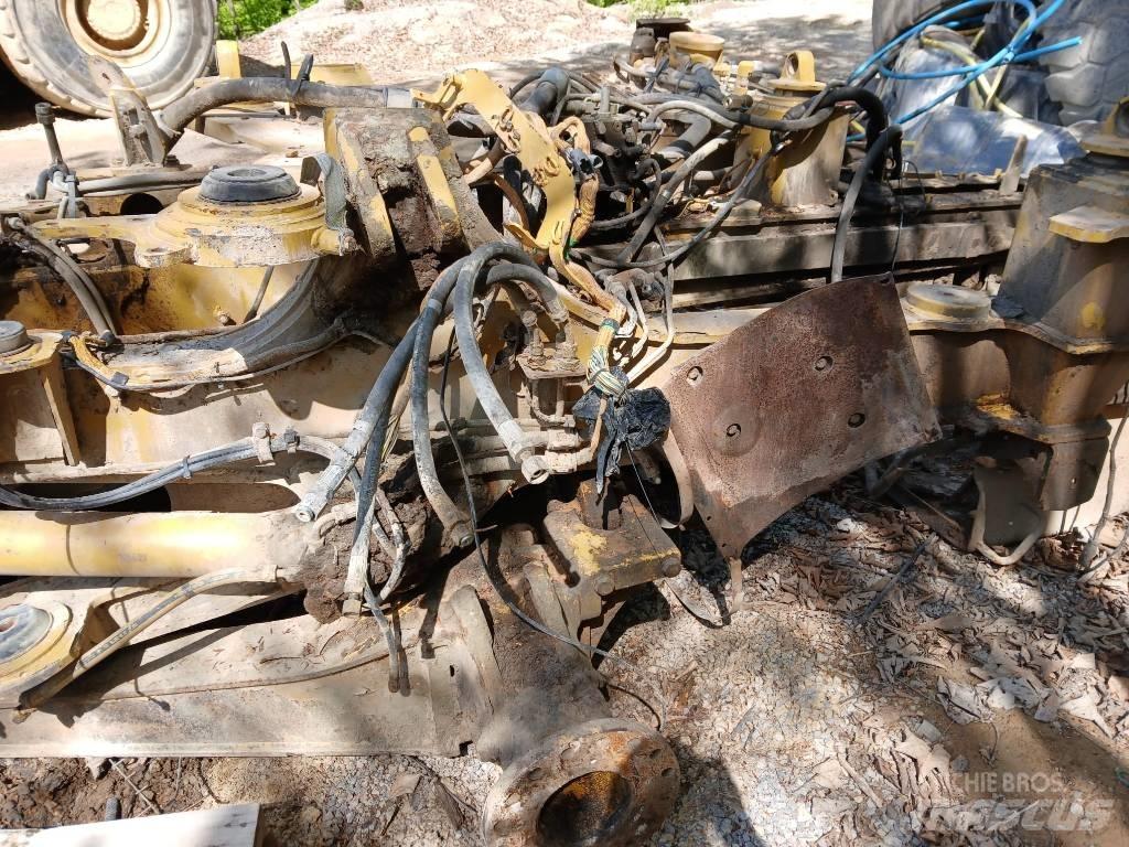 CAT 730 Knik dumptrucks