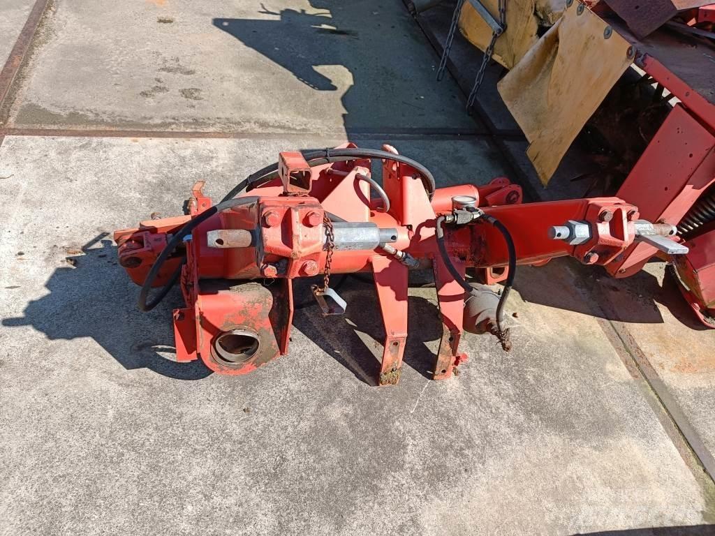 Kuhn fc283 of 313 Maaiers