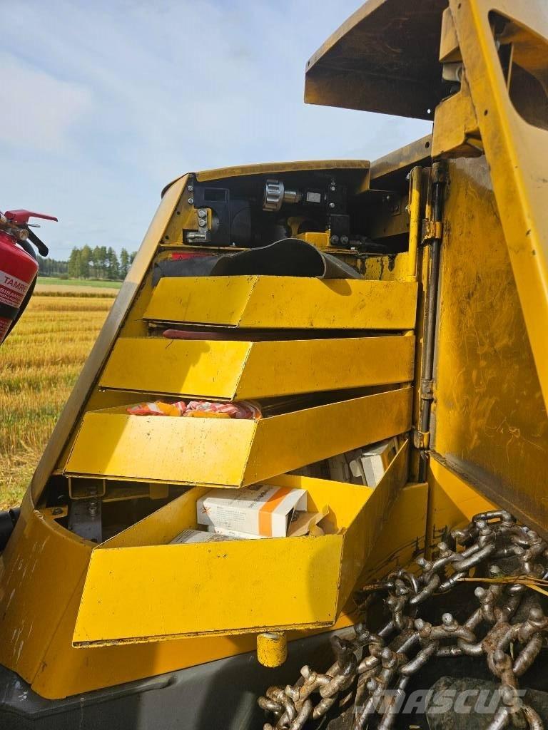 Sampo-Rosenlew HR 46 Harvesters