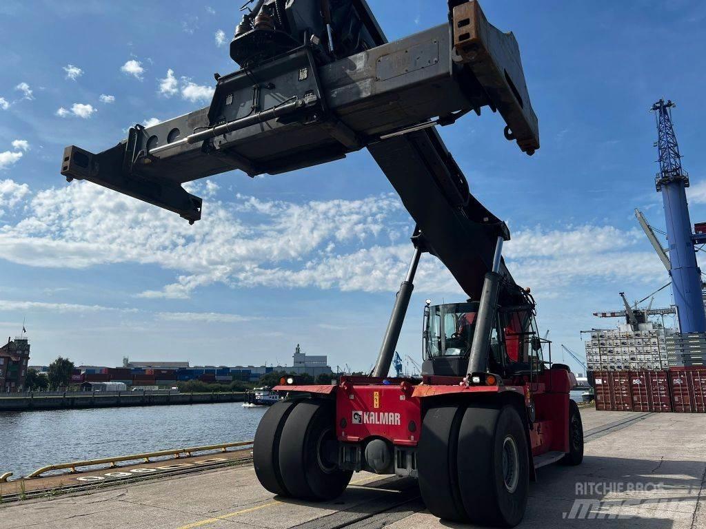Kalmar DRG450-65S5 Reachstackers