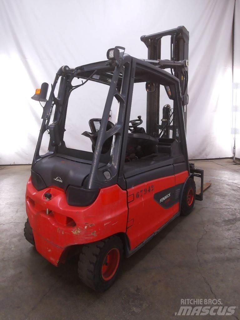 Linde E30L-01 Elektrische heftrucks