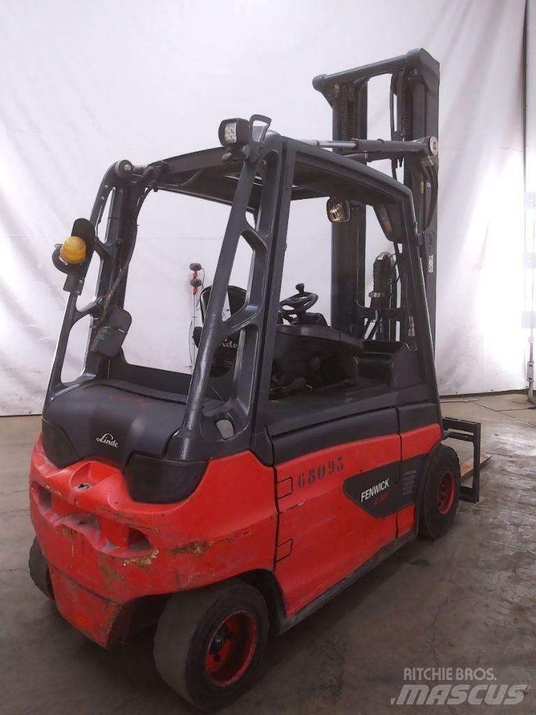 Linde E30L-01 Elektrische heftrucks