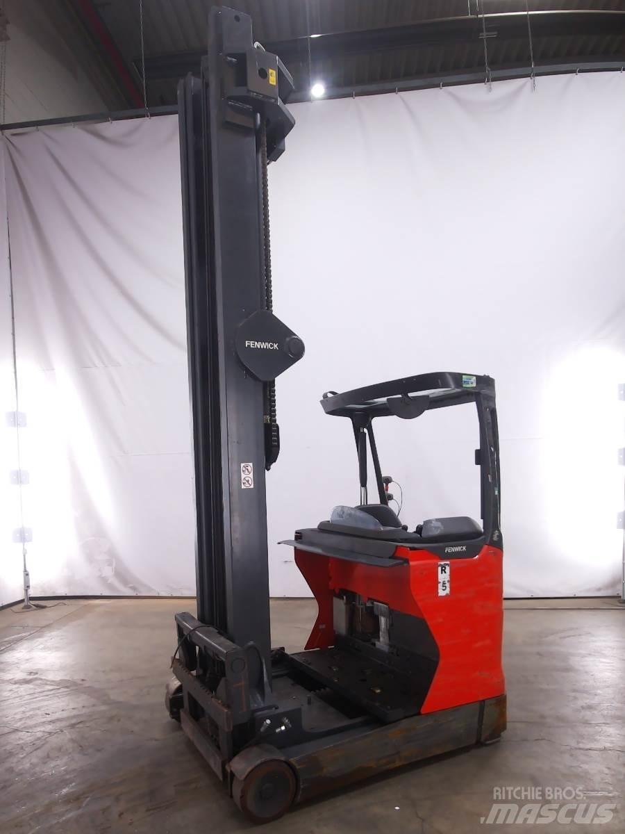 Linde R16HD-01 Reachtruck voor hoog niveau