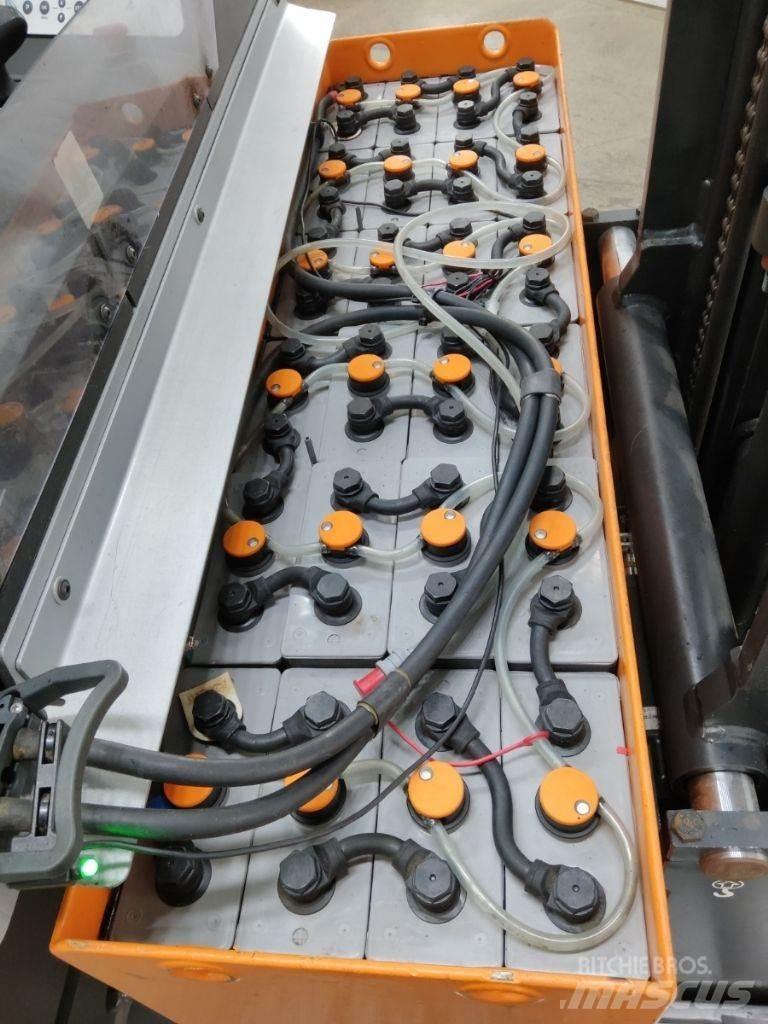 Still FM-X12 Reachtruck voor hoog niveau