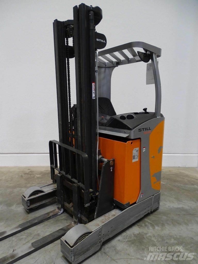 Still FM-X12 Reachtruck voor hoog niveau