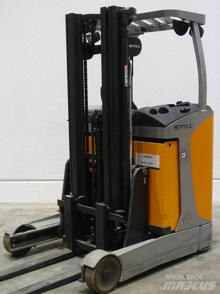 Still FM-X12 Reachtruck voor hoog niveau