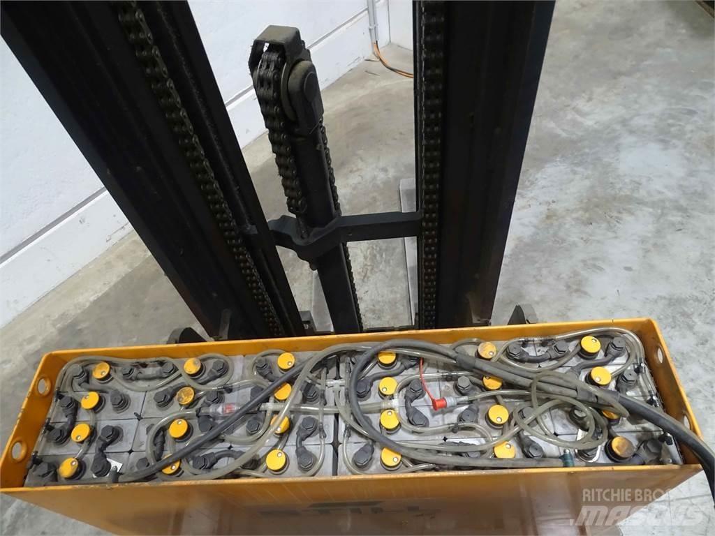 Still FM-X12 Reachtruck voor hoog niveau