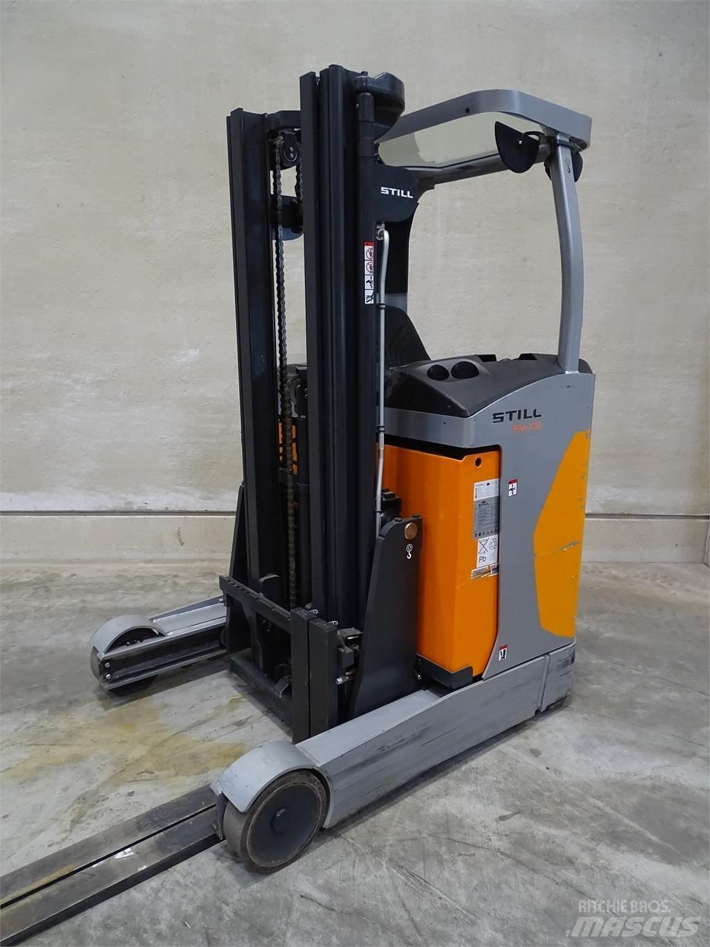 Still FM-X12 Reachtruck voor hoog niveau