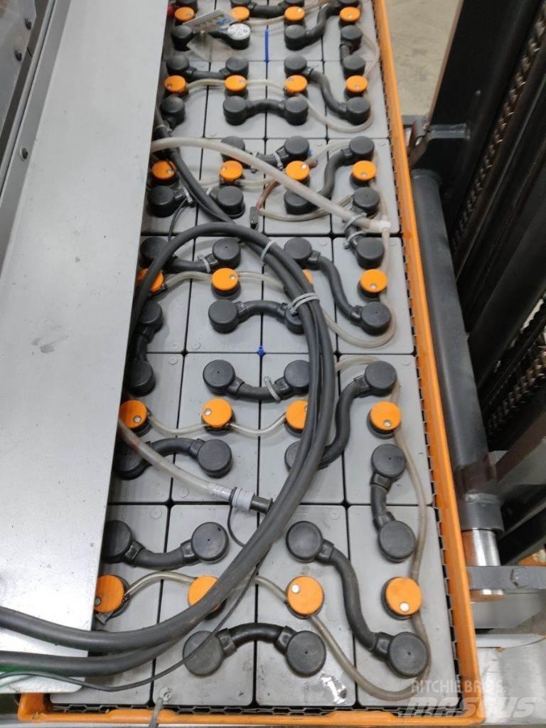 Still FM-X14 Reachtruck voor hoog niveau