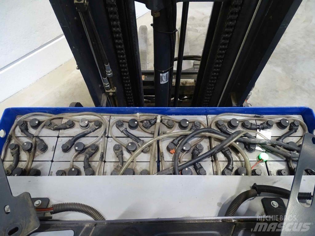 Still FM-X14 Reachtruck voor hoog niveau