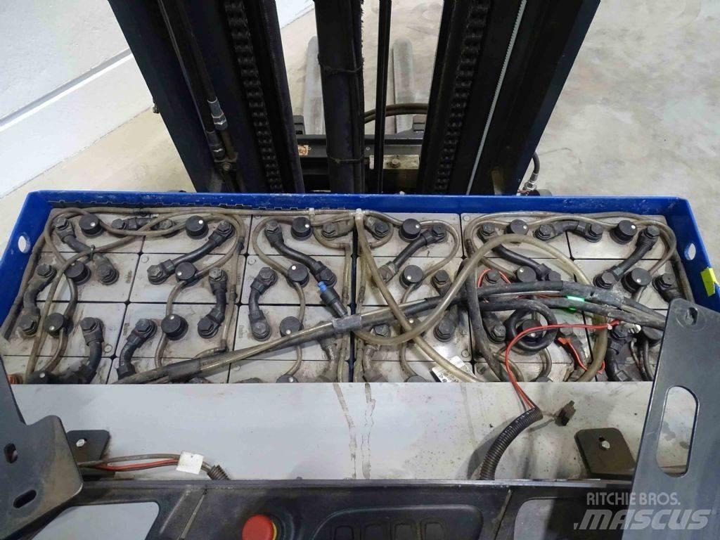 Still FM-X14 Reachtruck voor hoog niveau