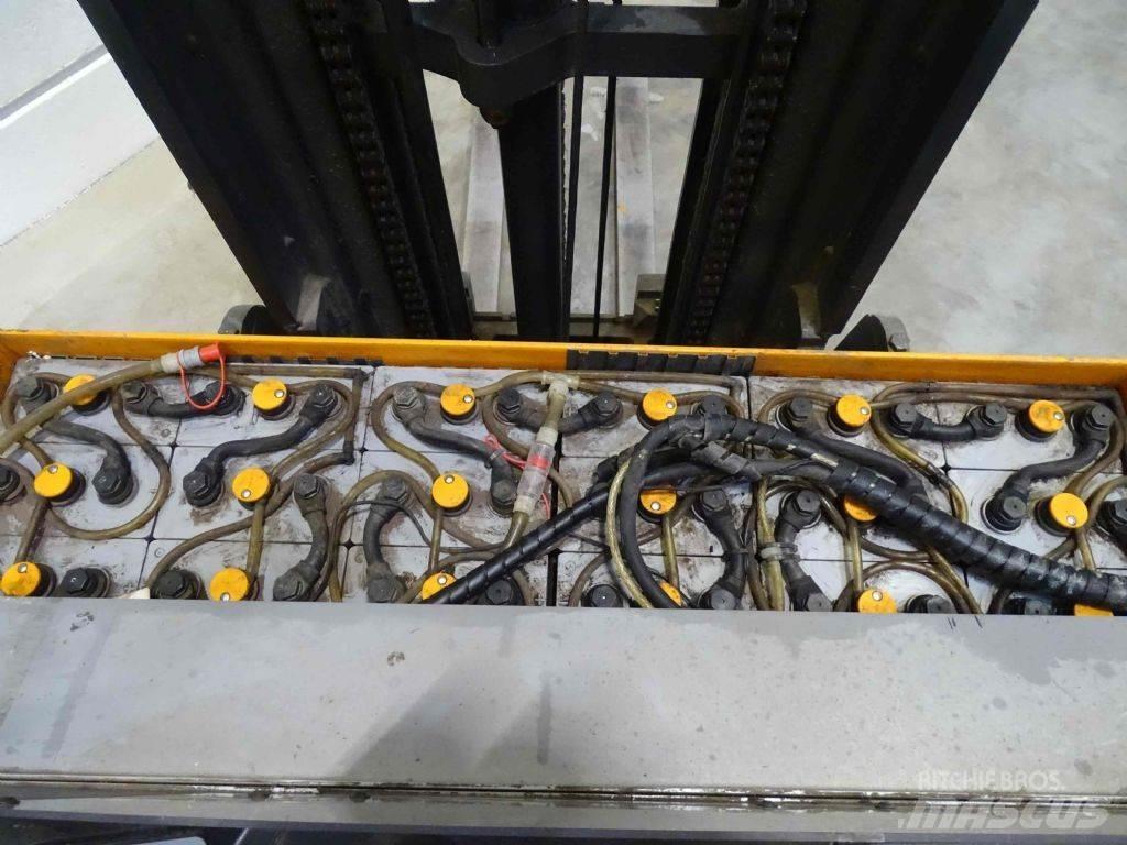 Still FM-X14 Reachtruck voor hoog niveau