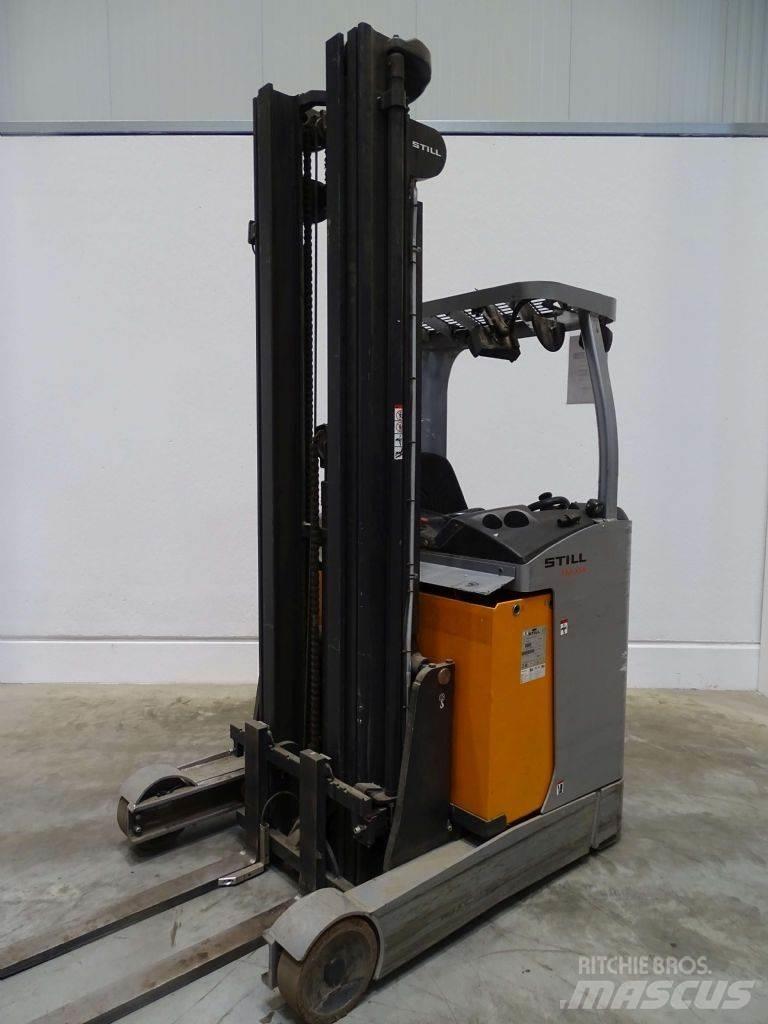 Still FM-X14 Reachtruck voor hoog niveau