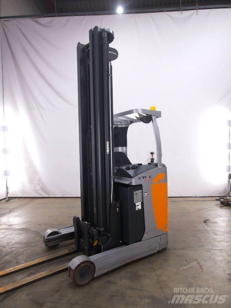Still FM-X14 Reachtruck voor hoog niveau