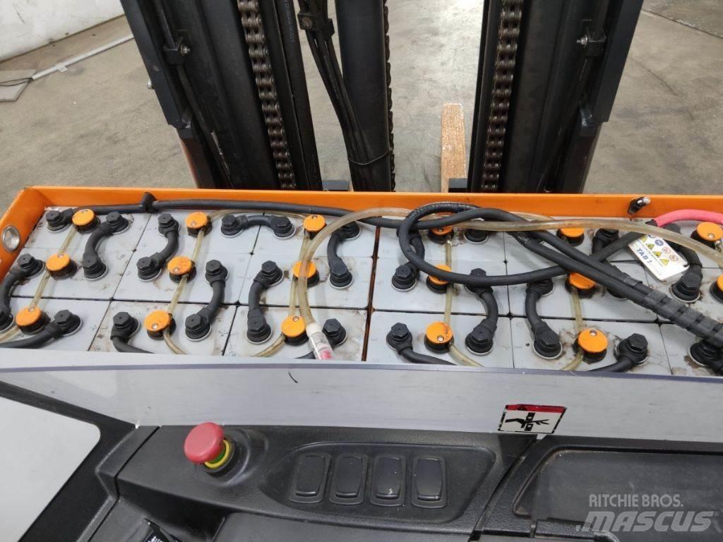 Still FM-X14 Reachtruck voor hoog niveau