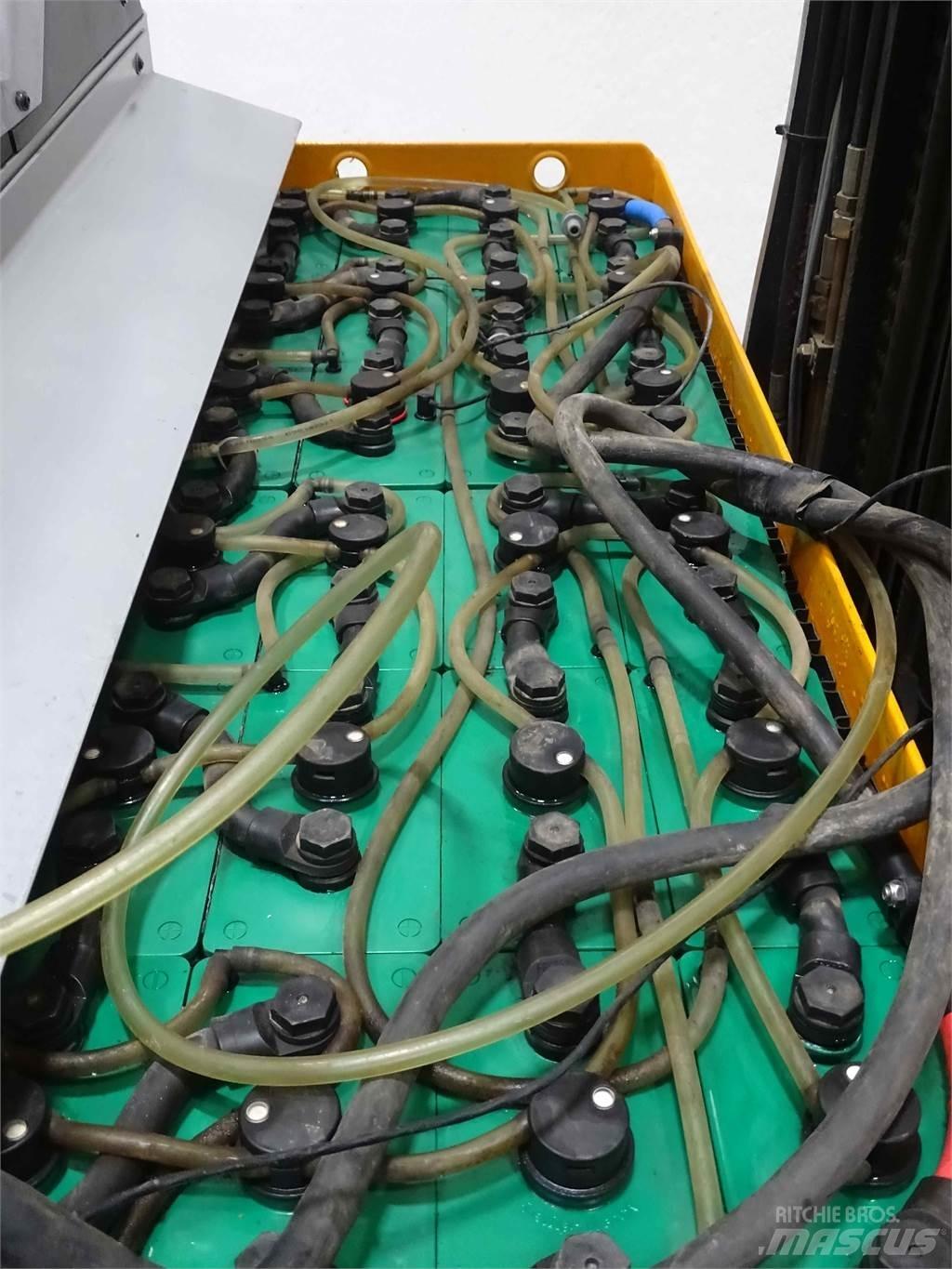 Still FM-X14 Reachtruck voor hoog niveau