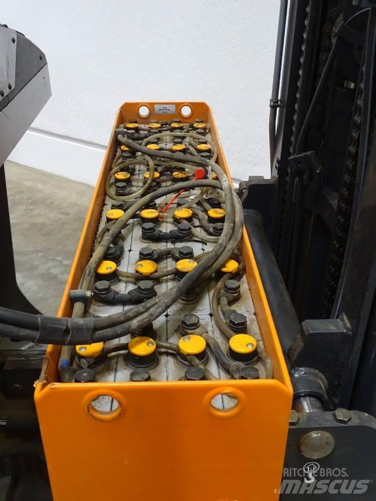 Still FM-X14 Reachtruck voor hoog niveau