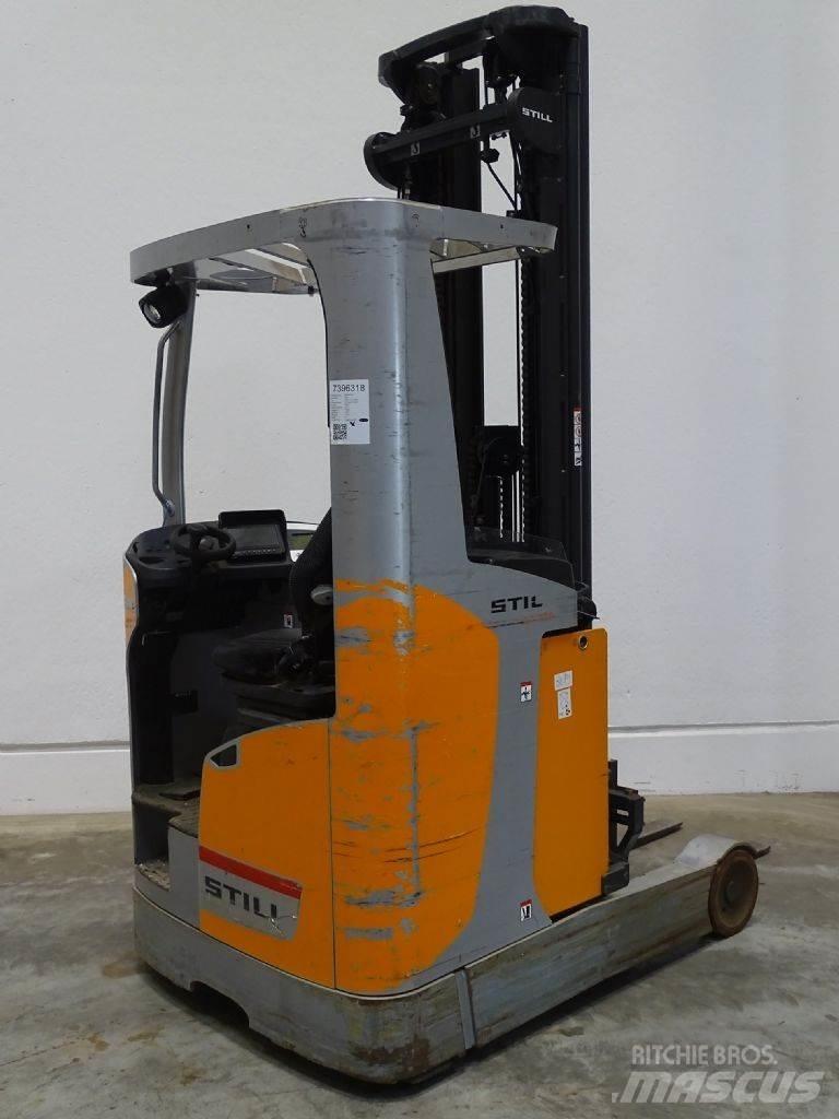 Still FM-X14 Reachtruck voor hoog niveau