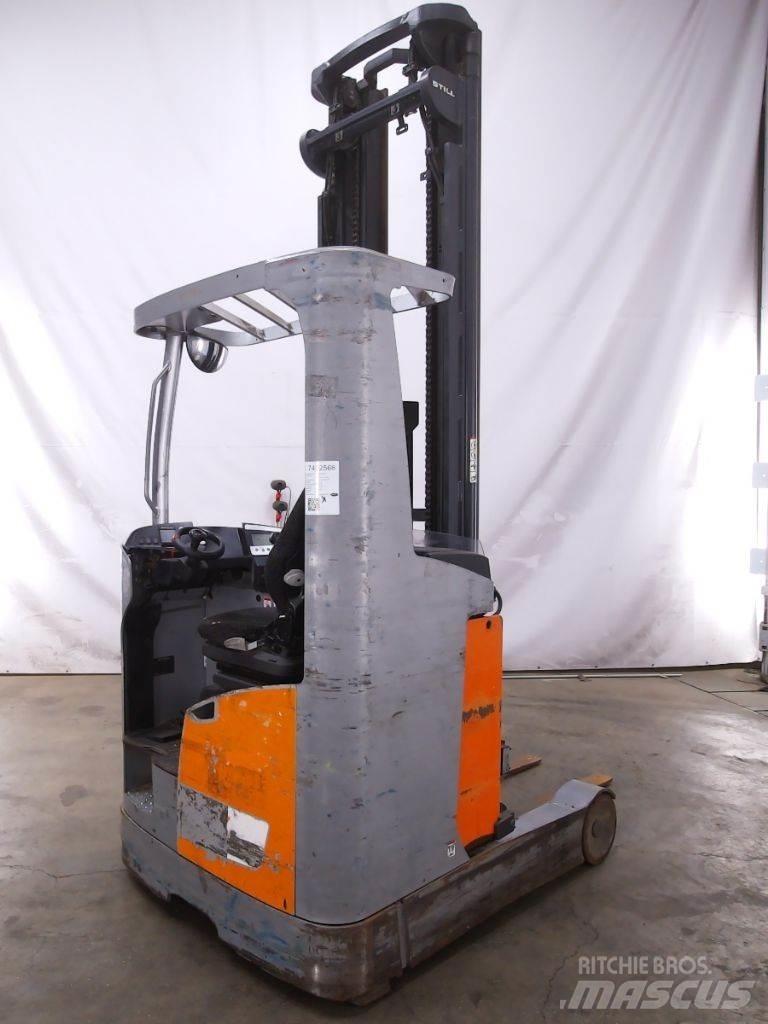 Still FM-X14 Reachtruck voor hoog niveau