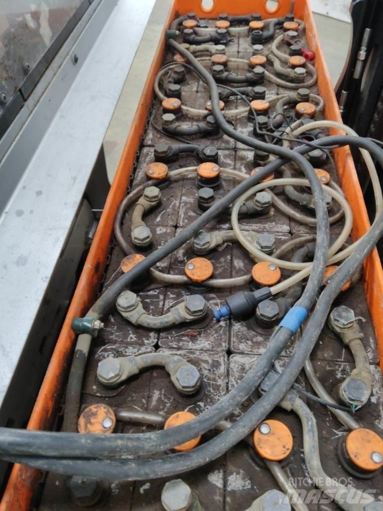 Still FM-X14 Reachtruck voor hoog niveau