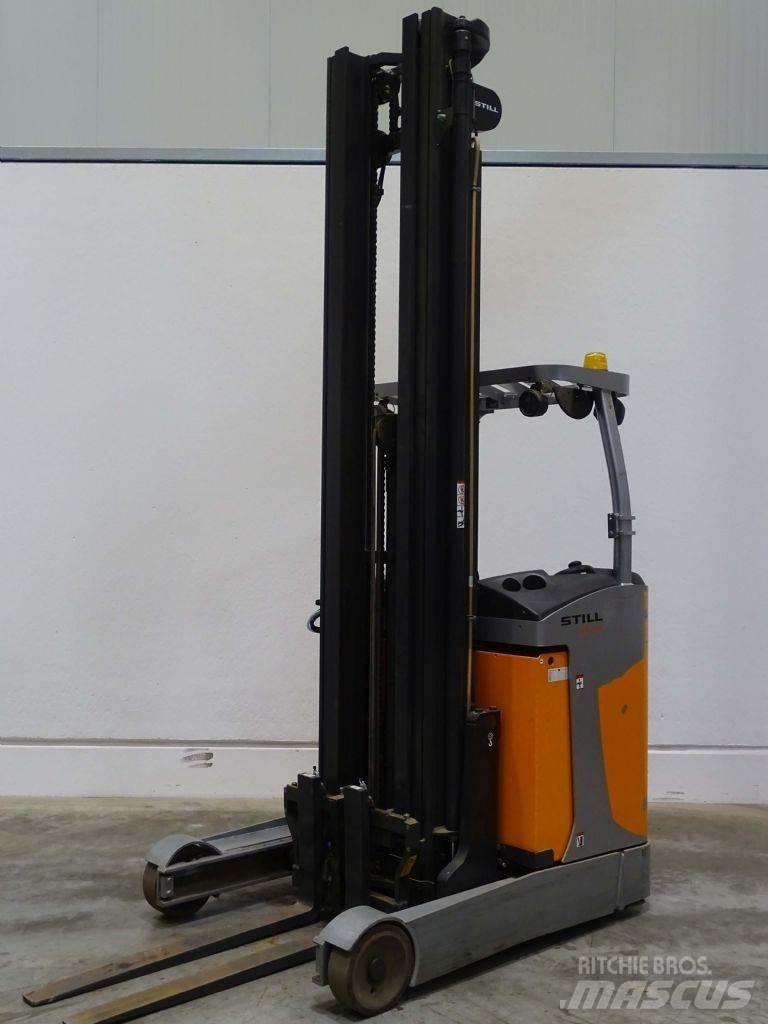 Still FM-X14 Reachtruck voor hoog niveau