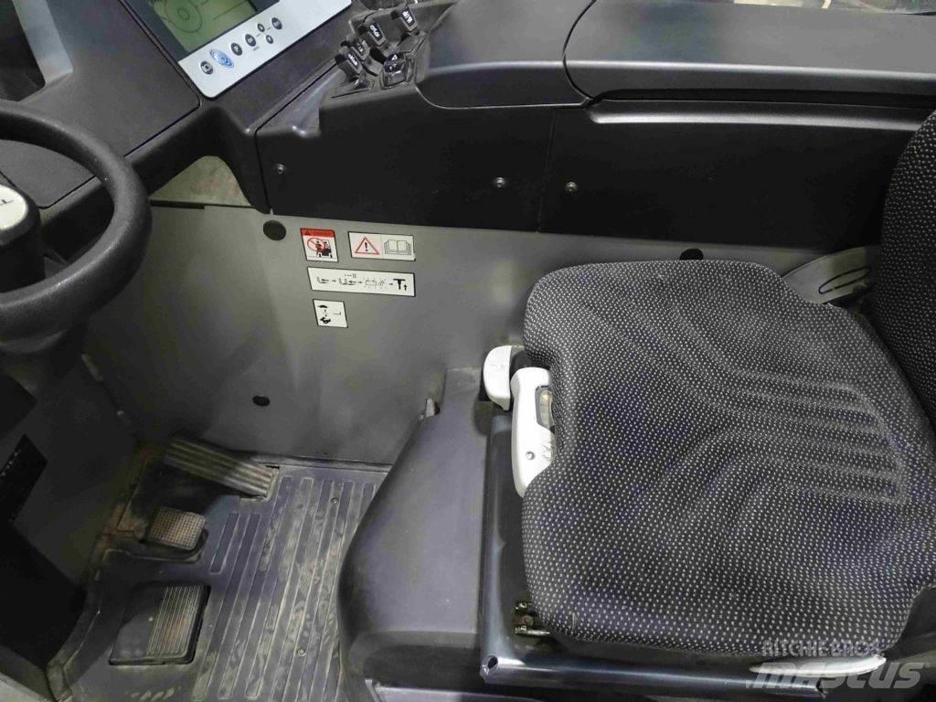 Still FM-X14 Reachtruck voor hoog niveau