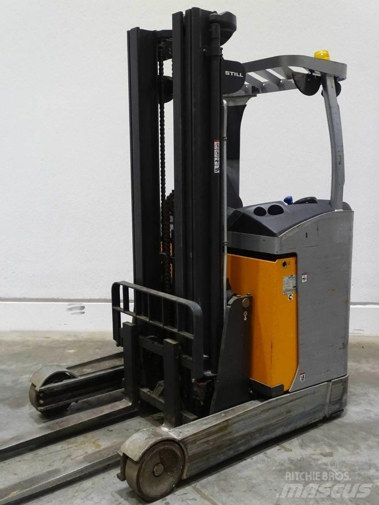 Still FM-X14 Reachtruck voor hoog niveau
