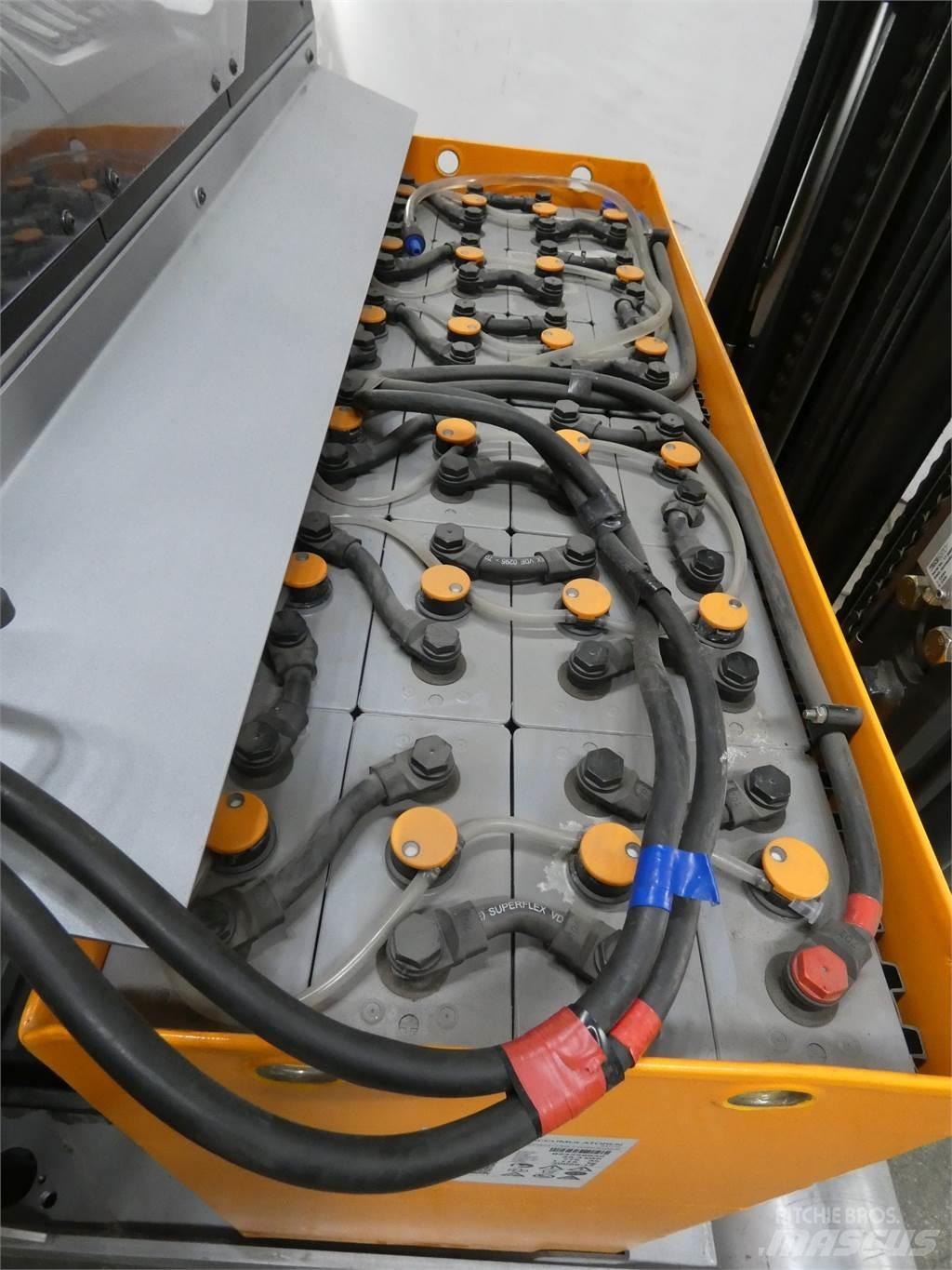 Still FM-X14 Reachtruck voor hoog niveau