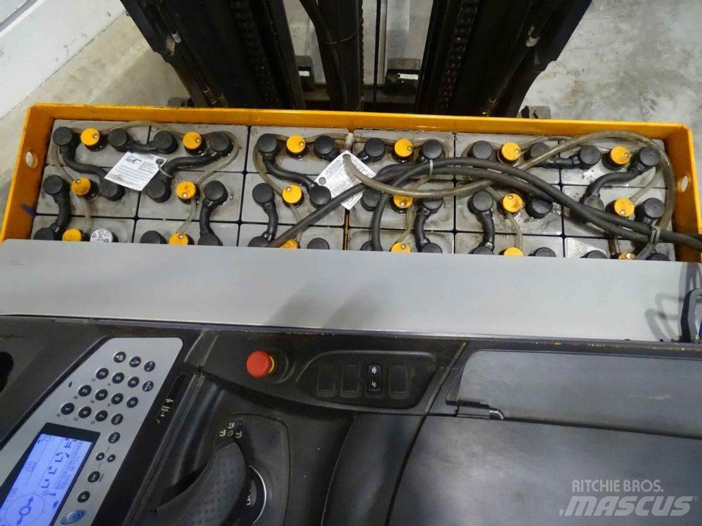 Still FM-X14 Reachtruck voor hoog niveau