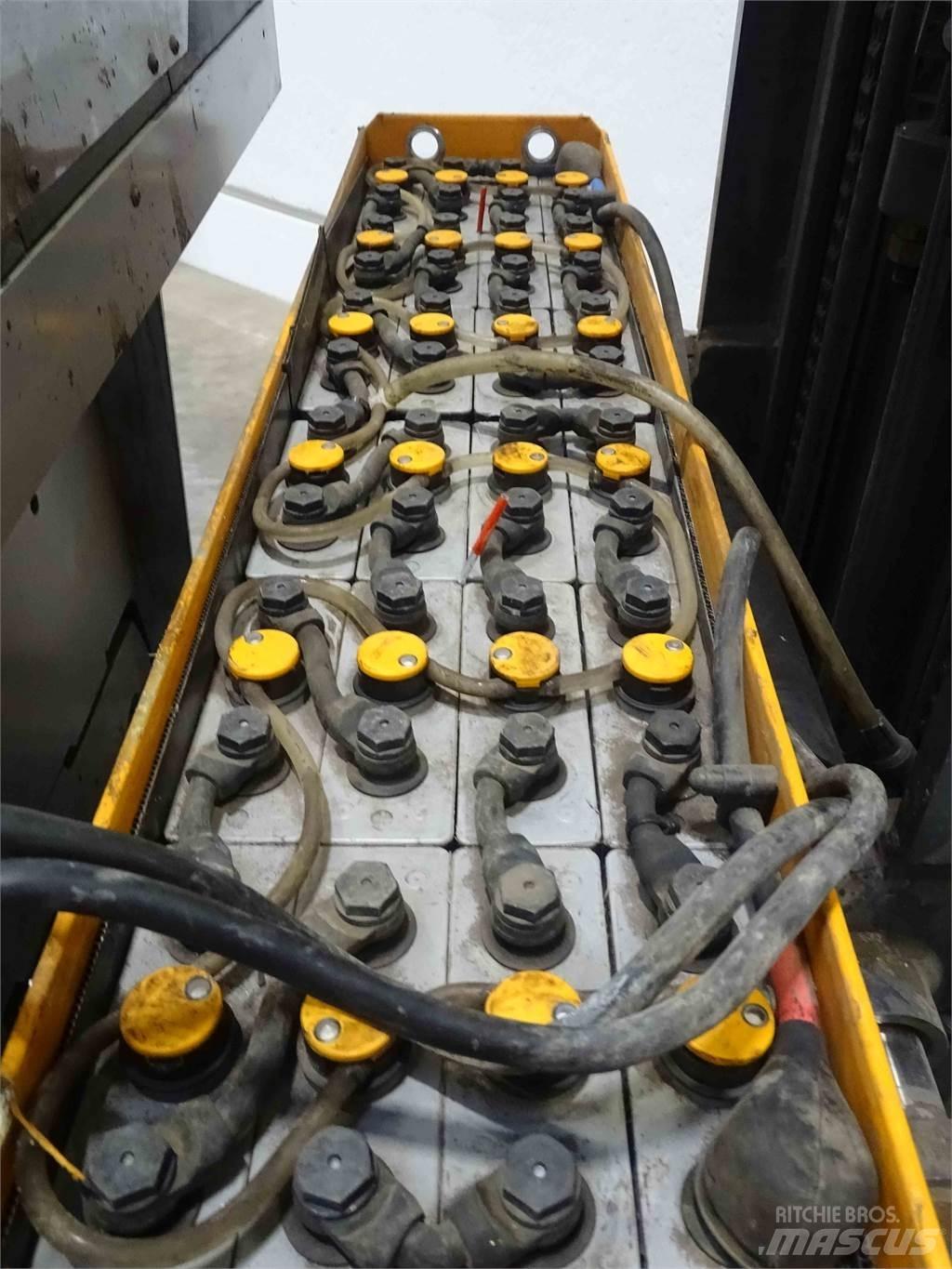 Still FM-X14 Reachtruck voor hoog niveau