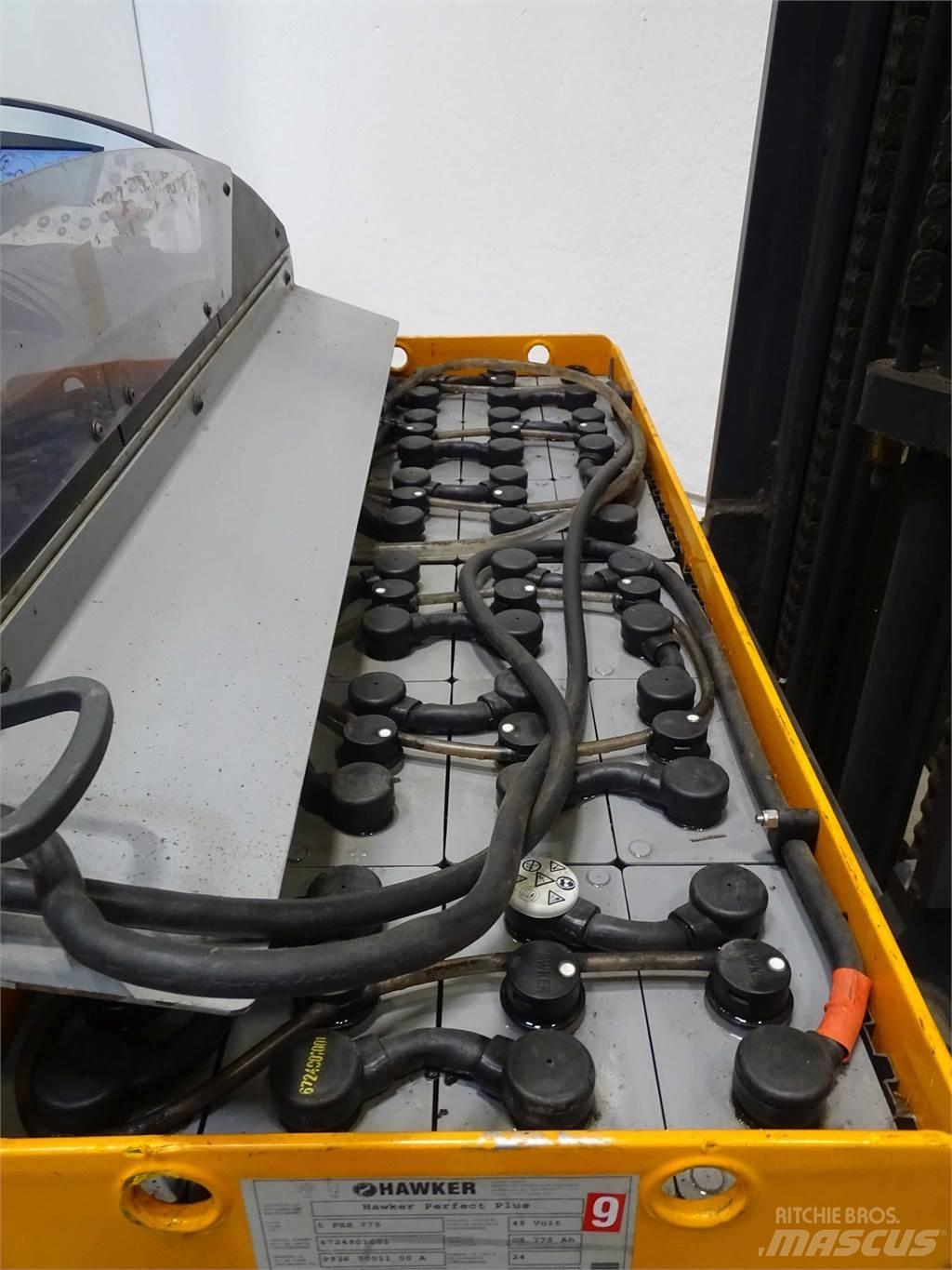 Still FM-X14 Reachtruck voor hoog niveau