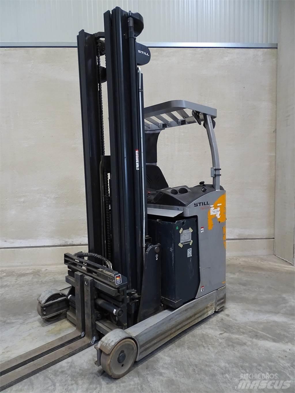Still FM-X14 Reachtruck voor hoog niveau