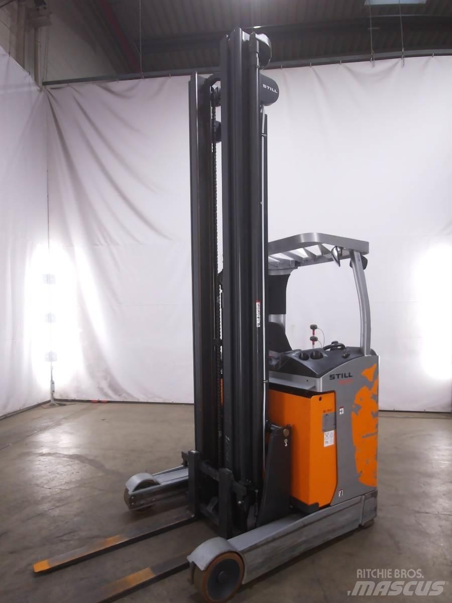 Still FM-X14 Reachtruck voor hoog niveau