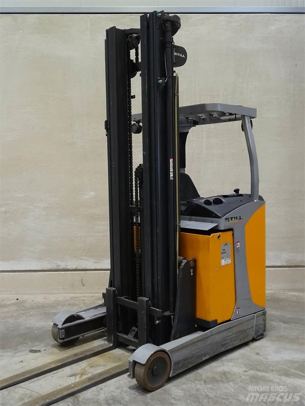 Still FM-X14 Reachtruck voor hoog niveau