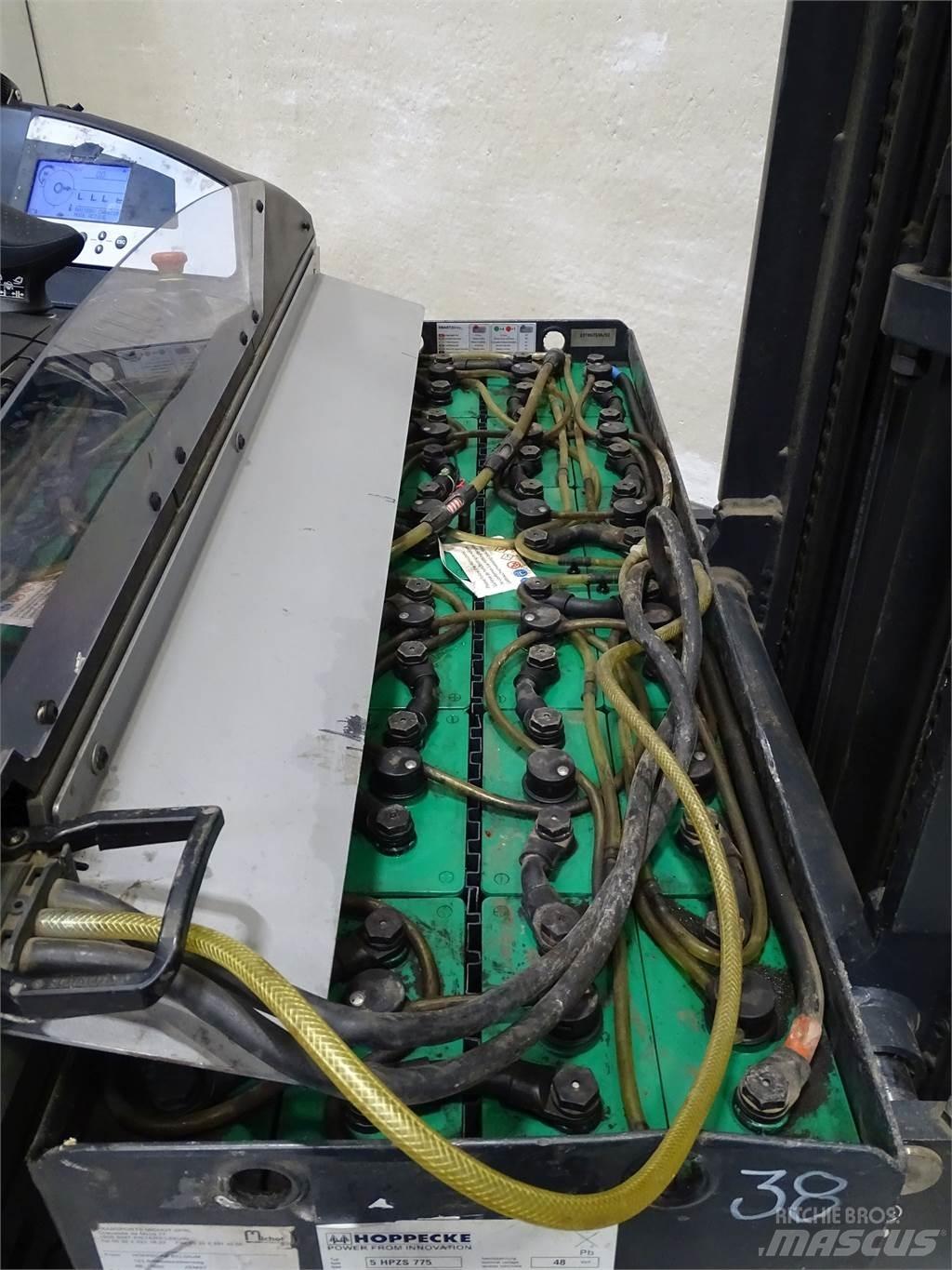 Still FM-X14 Reachtruck voor hoog niveau