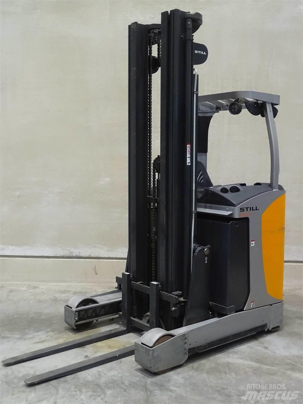 Still FM-X14 Reachtruck voor hoog niveau