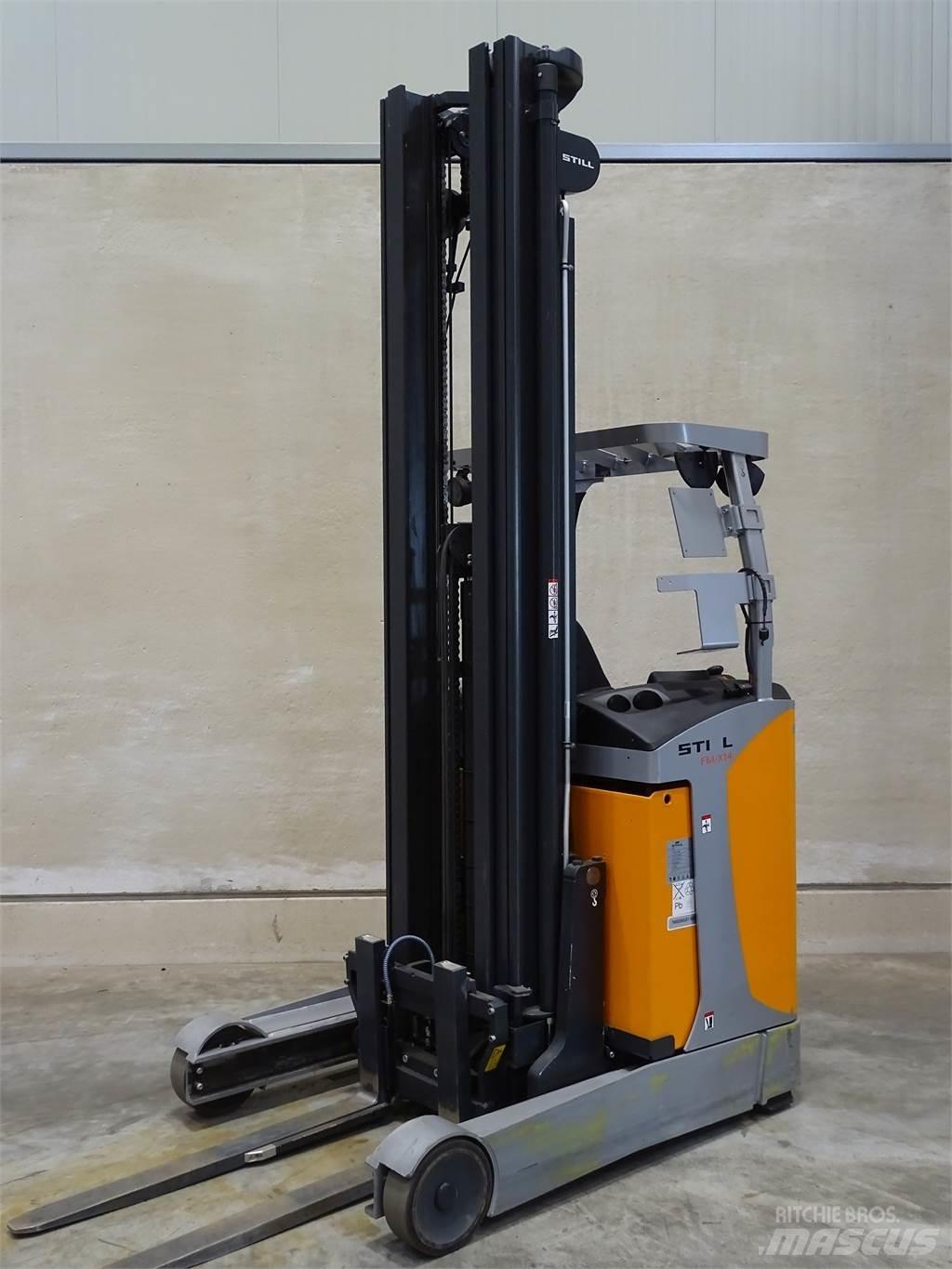 Still FM-X14 Reachtruck voor hoog niveau