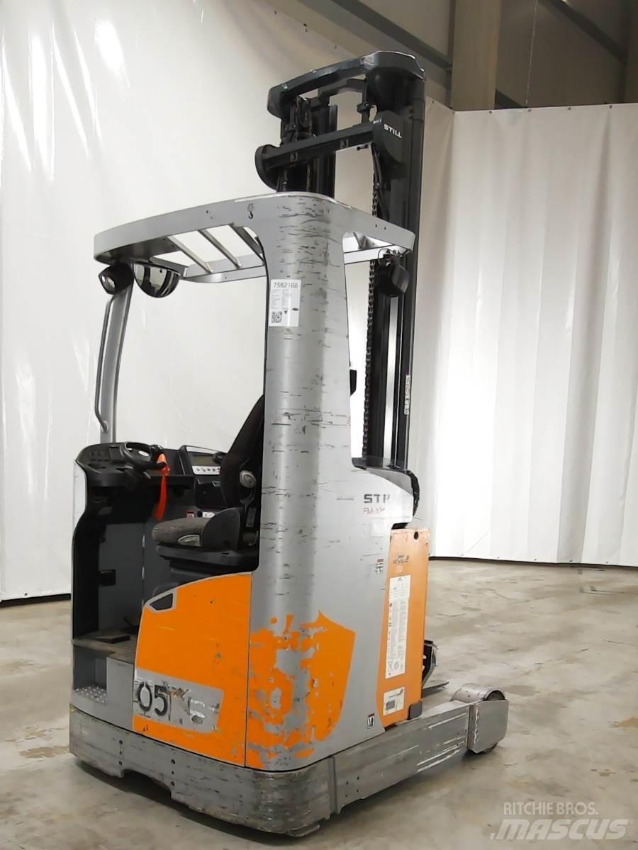 Still FM-X14 Reachtruck voor hoog niveau