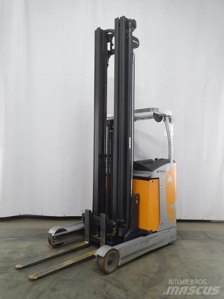 Still FM-X17 Reachtruck voor hoog niveau