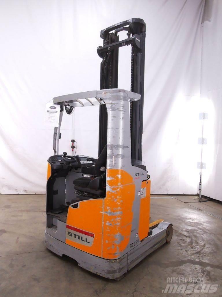 Still FM-X17 Reachtruck voor hoog niveau