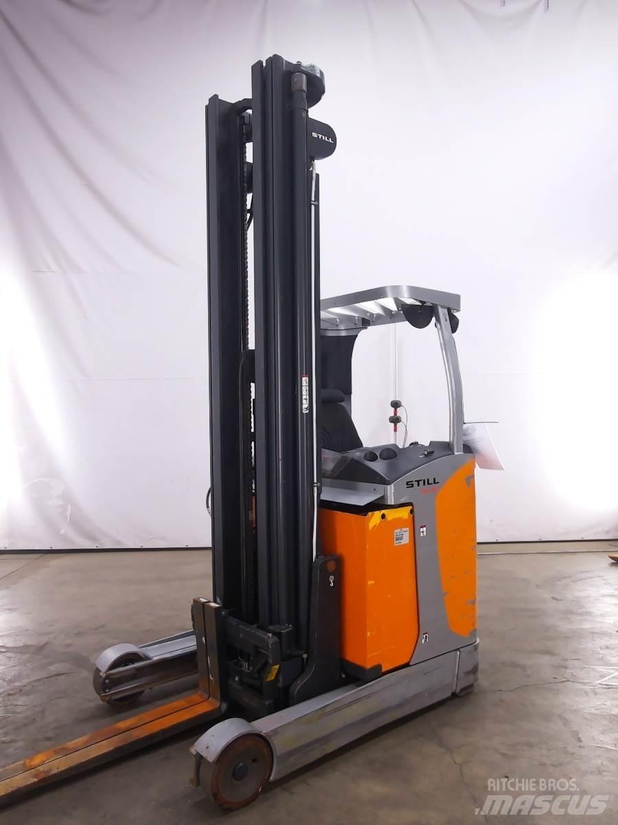 Still FM-X17 Reachtruck voor hoog niveau