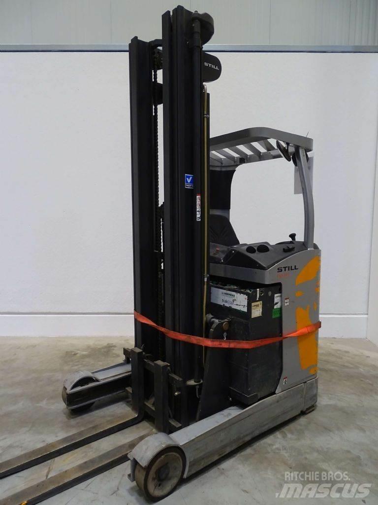 Still FM-X17 Reachtruck voor hoog niveau