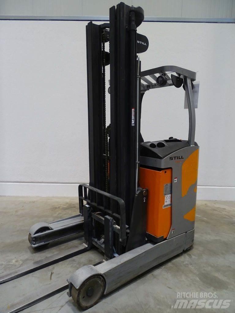 Still FM-X17 Reachtruck voor hoog niveau