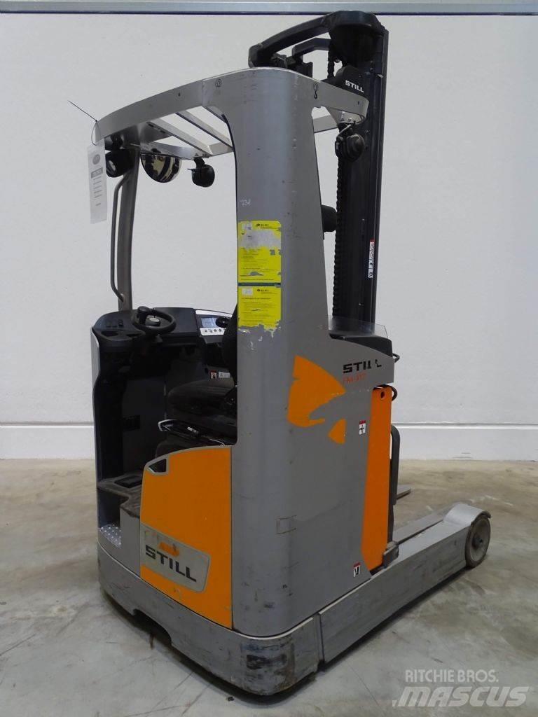 Still FM-X17 Reachtruck voor hoog niveau