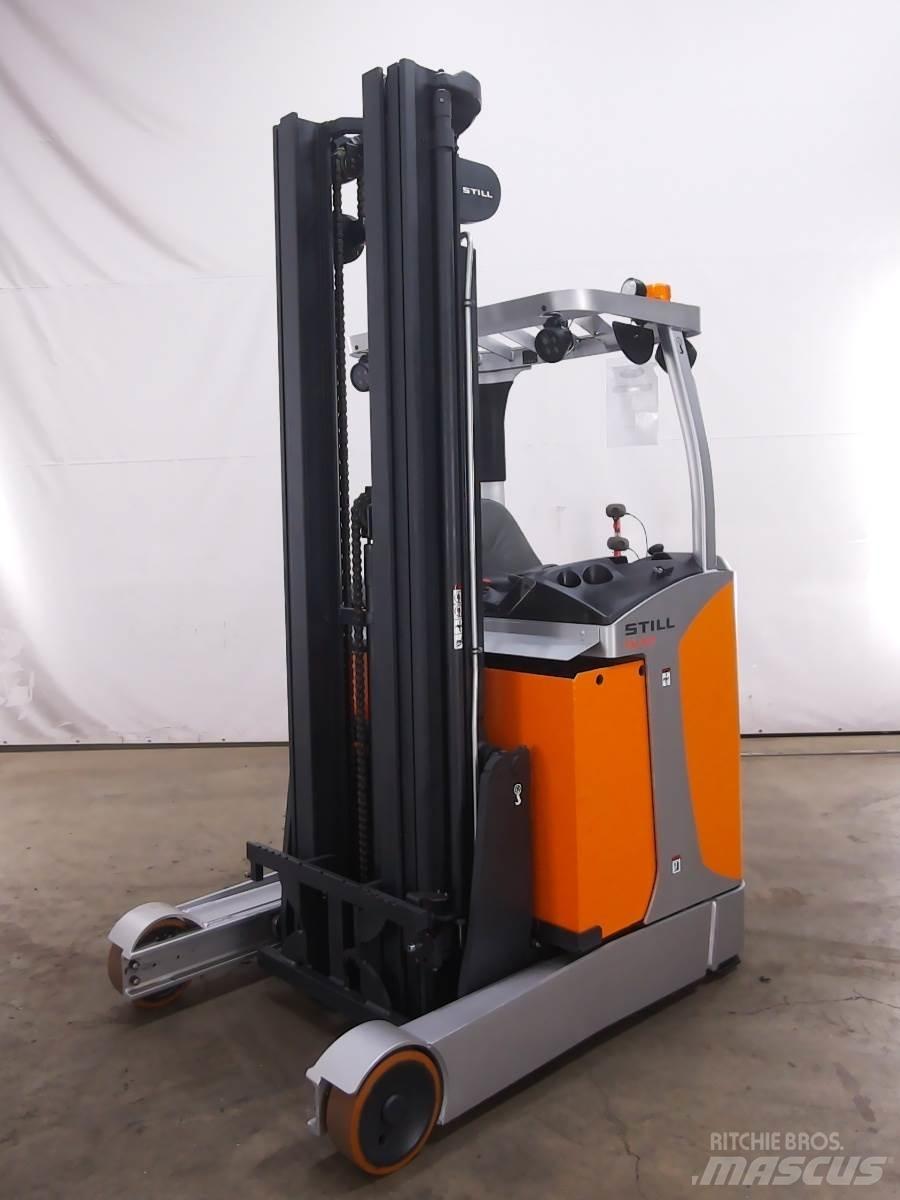 Still FM-X17 Reachtruck voor hoog niveau